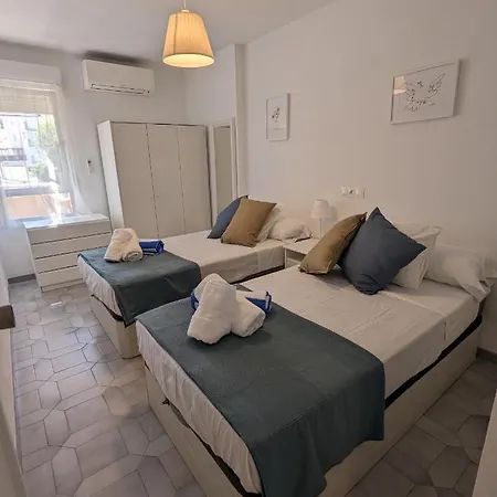 Apartament Entero, Enormes Piscinas, Terraza Y Playa Benalmádena