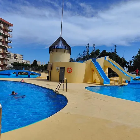 Apartment Entero, Enormes Piscinas, Terraza Y Playa Benalmadena
