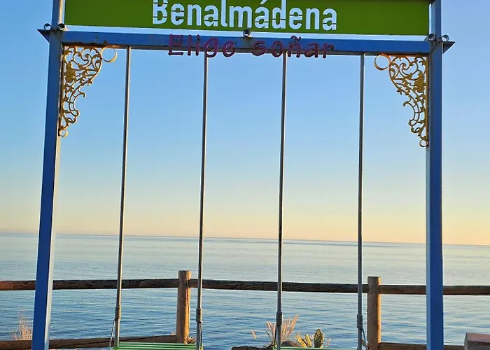 Entero, Enormes Piscinas, Terraza Y Playa Apartment