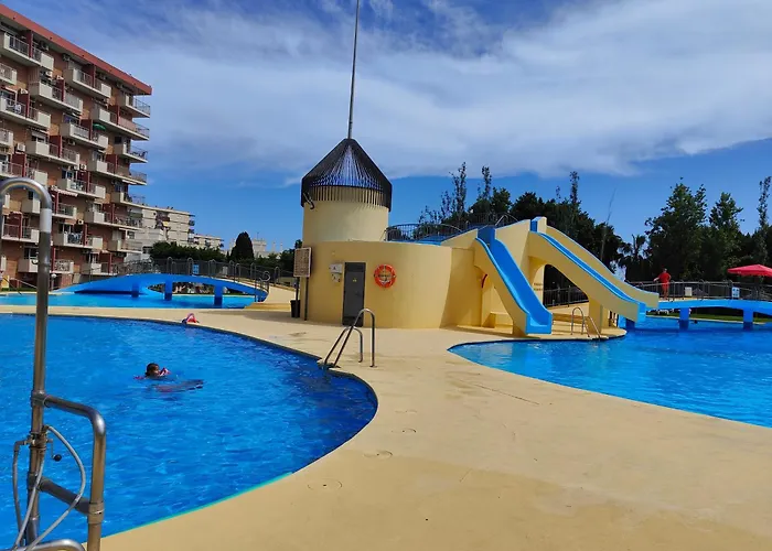 Apartment Entero, Enormes Piscinas, Terraza Y Playa Benalmadena